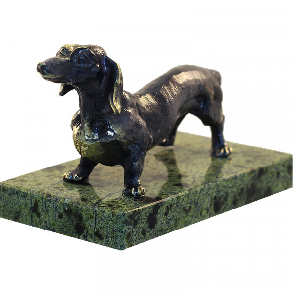 224027 - Собака Такса на четырёх лапах